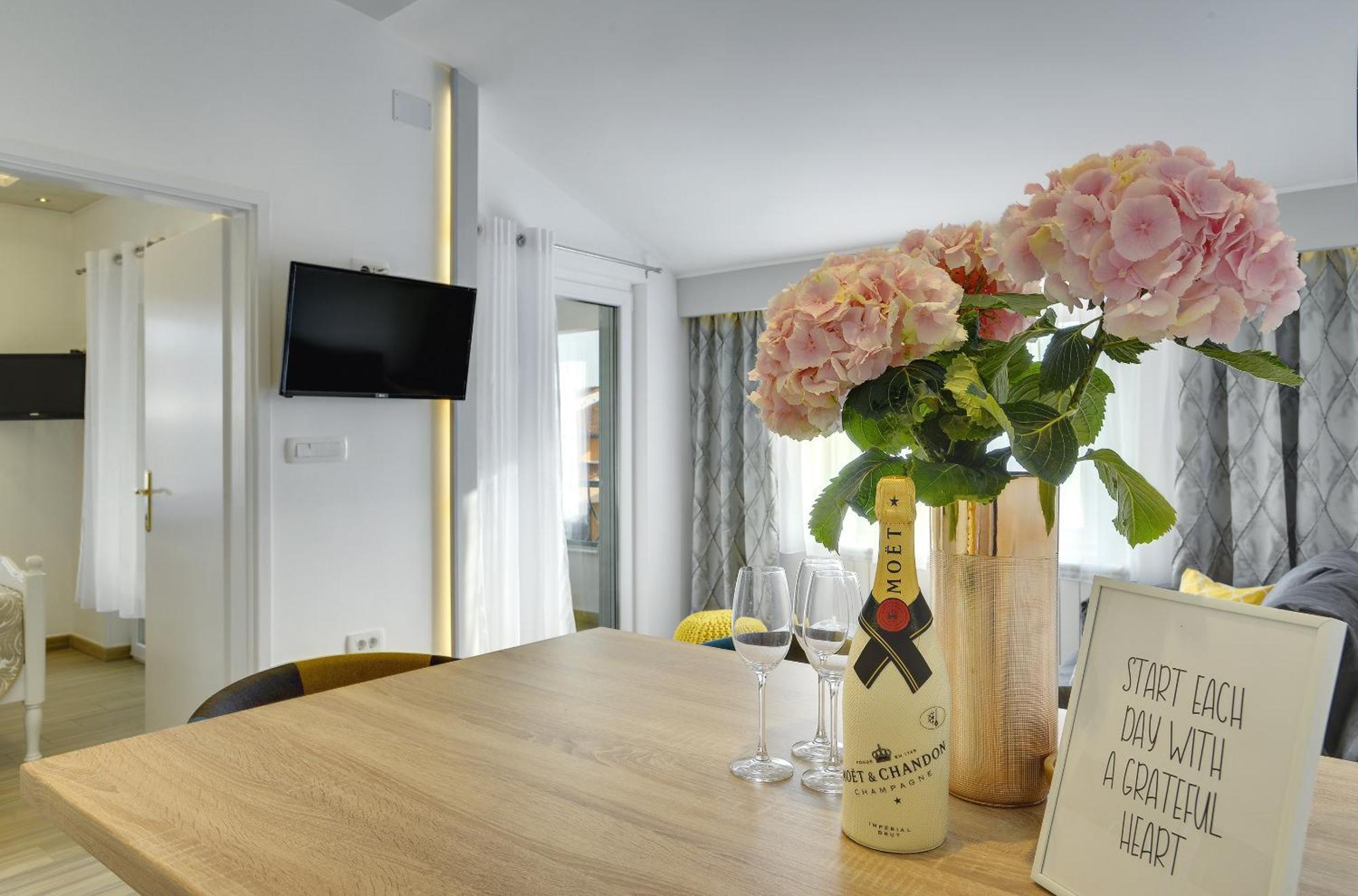 Apartments Zanetti 3 Pula Ngoại thất bức ảnh